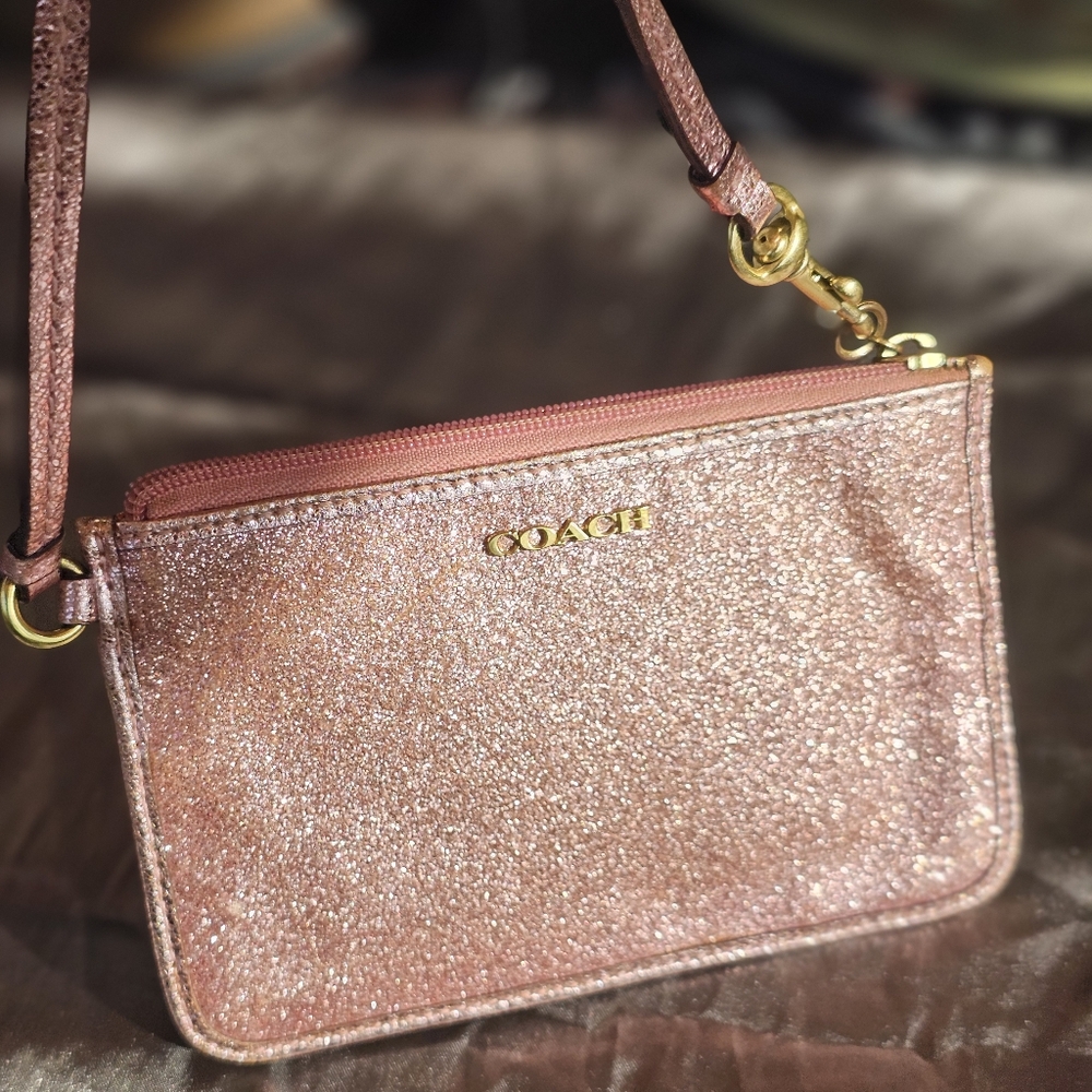 EUC Coach Shimmer Pink Coach Wristlet